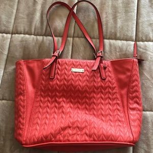 Jessica Simpson purse
